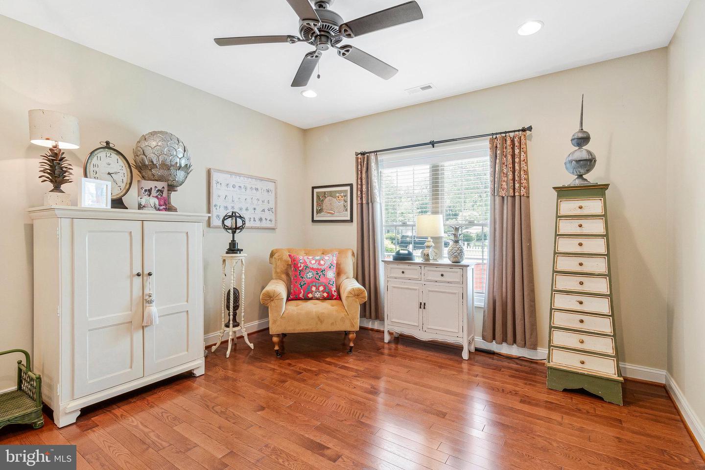 6501 JOYCE RD, ALEXANDRIA, Virginia 22310, 5 Bedrooms Bedrooms, ,4 BathroomsBathrooms,Residential,For sale,6501 JOYCE RD,VAFX2239308 MLS # VAFX2239308