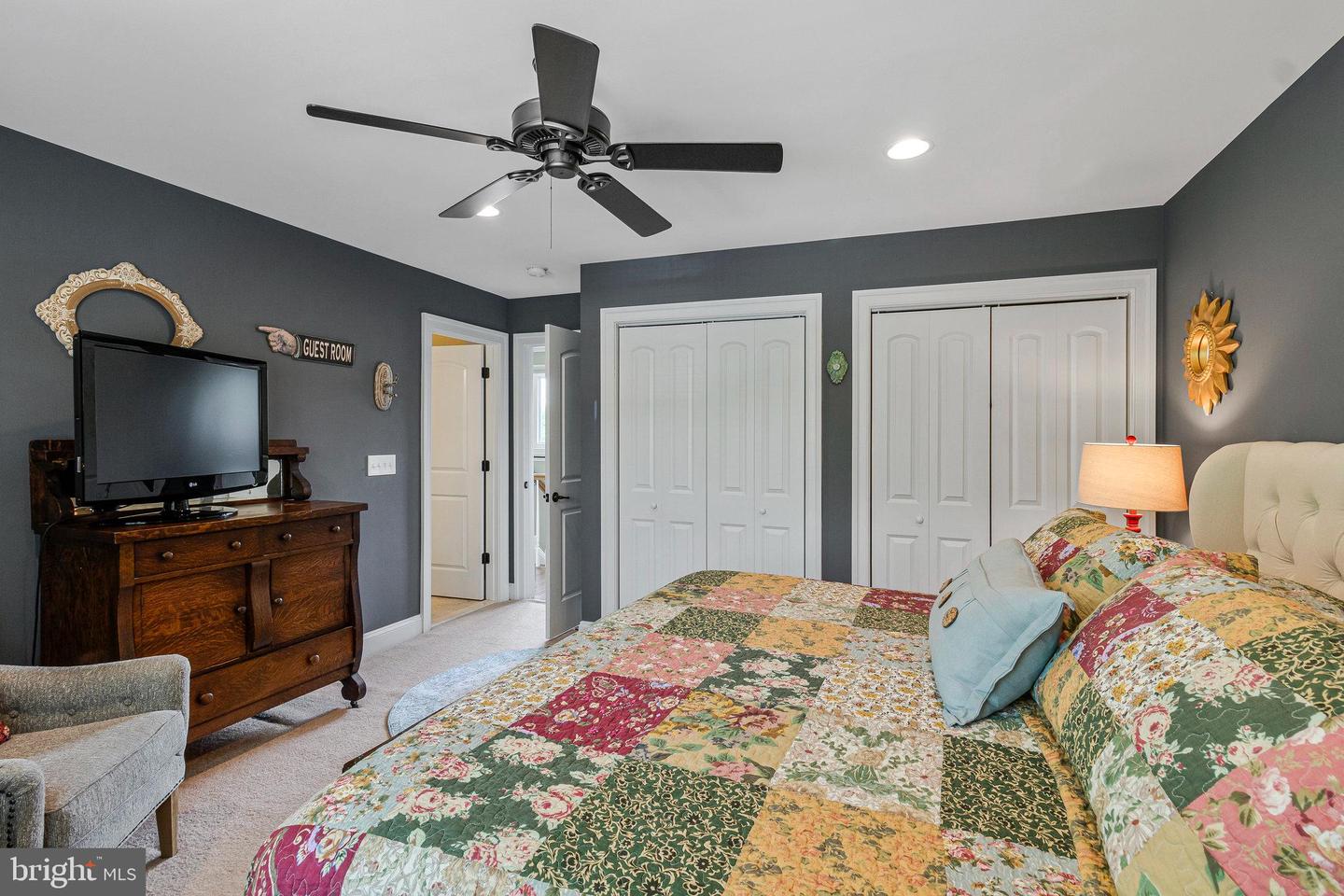 6501 JOYCE RD, ALEXANDRIA, Virginia 22310, 5 Bedrooms Bedrooms, ,4 BathroomsBathrooms,Residential,For sale,6501 JOYCE RD,VAFX2239308 MLS # VAFX2239308