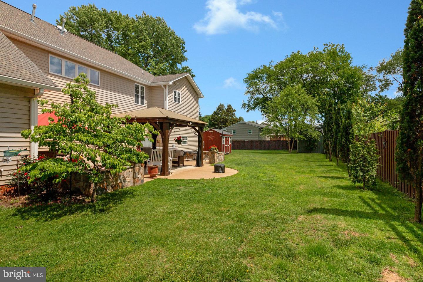 6501 JOYCE RD, ALEXANDRIA, Virginia 22310, 5 Bedrooms Bedrooms, ,4 BathroomsBathrooms,Residential,For sale,6501 JOYCE RD,VAFX2239308 MLS # VAFX2239308