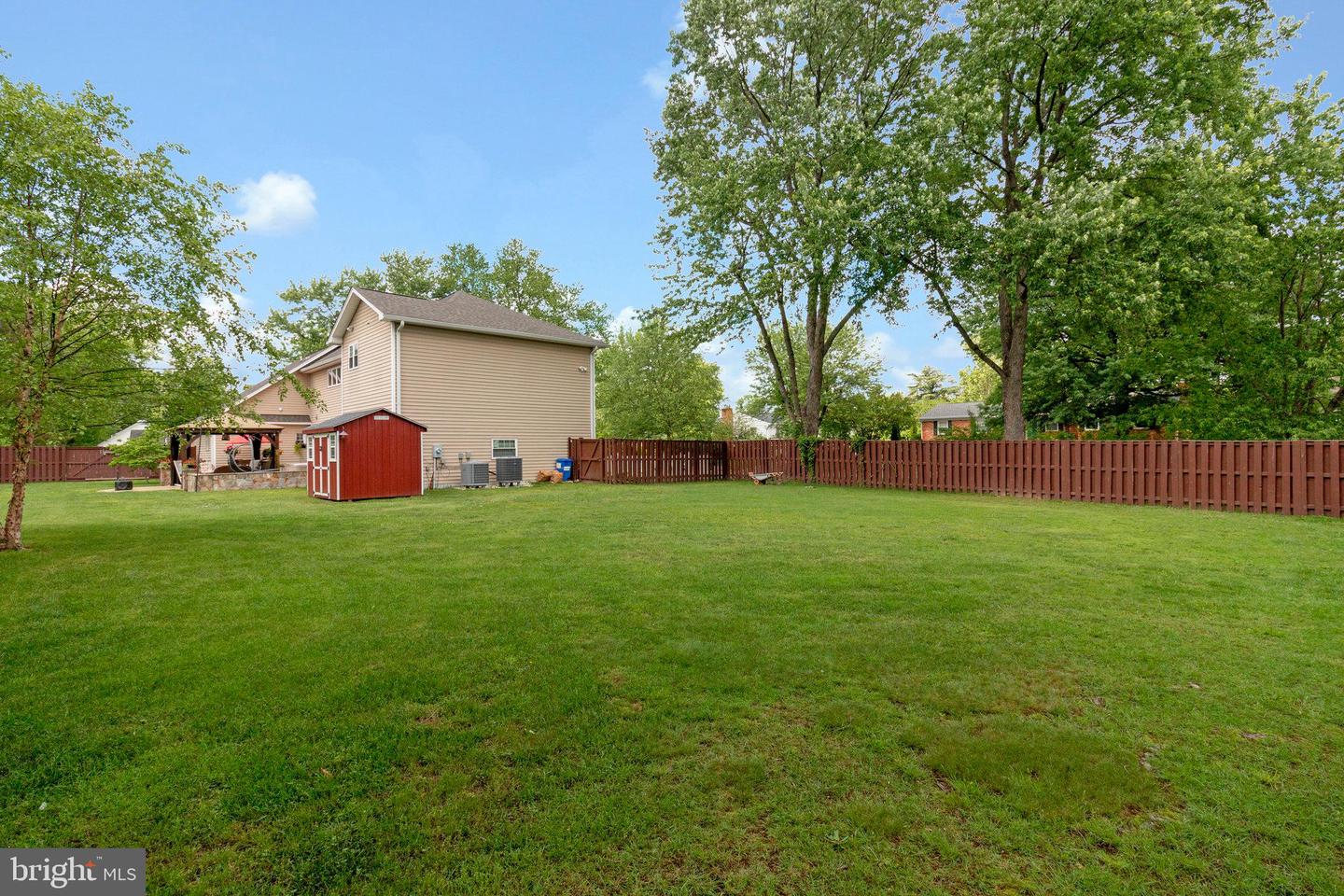 6501 JOYCE RD, ALEXANDRIA, Virginia 22310, 5 Bedrooms Bedrooms, ,4 BathroomsBathrooms,Residential,For sale,6501 JOYCE RD,VAFX2239308 MLS # VAFX2239308