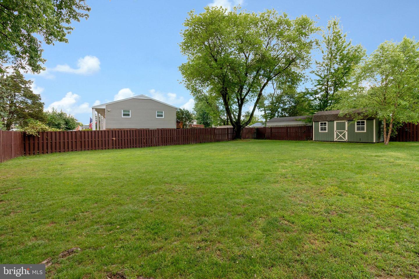 6501 JOYCE RD, ALEXANDRIA, Virginia 22310, 5 Bedrooms Bedrooms, ,4 BathroomsBathrooms,Residential,For sale,6501 JOYCE RD,VAFX2239308 MLS # VAFX2239308
