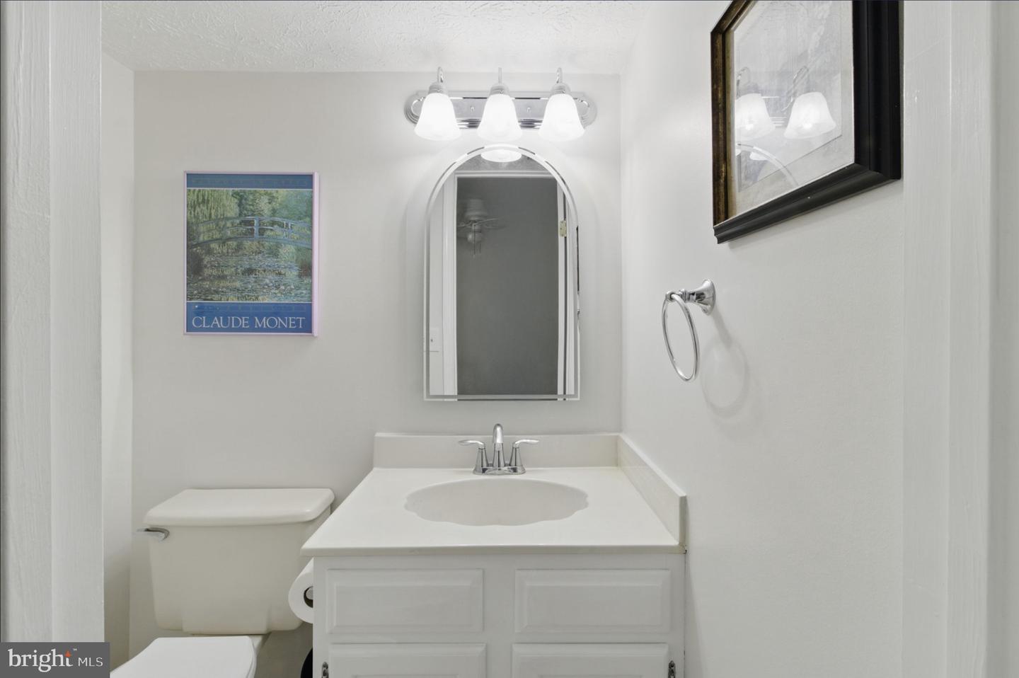 1920 BELMONT RIDGE CT, RESTON, Virginia 20191, 2 Bedrooms Bedrooms, ,1 BathroomBathrooms,Residential,For sale,1920 BELMONT RIDGE CT,VAFX2239312 MLS # VAFX2239312