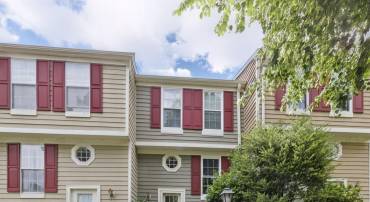 1920 BELMONT RIDGE CT, RESTON, Virginia 20191, 2 Bedrooms Bedrooms, ,1 BathroomBathrooms,Residential,For sale,1920 BELMONT RIDGE CT,VAFX2239312 MLS # VAFX2239312