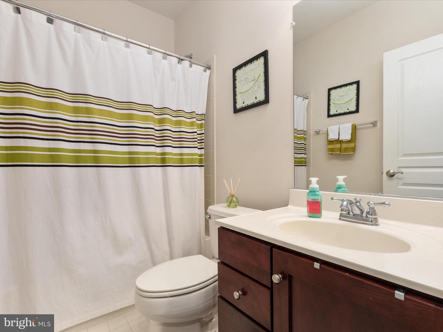 42473 TOURMALINE, ASHBURN, Virginia 20148, 4 Bedrooms Bedrooms, ,3 BathroomsBathrooms,Residential,For sale,42473 TOURMALINE,VALO2095550 MLS # VALO2095550