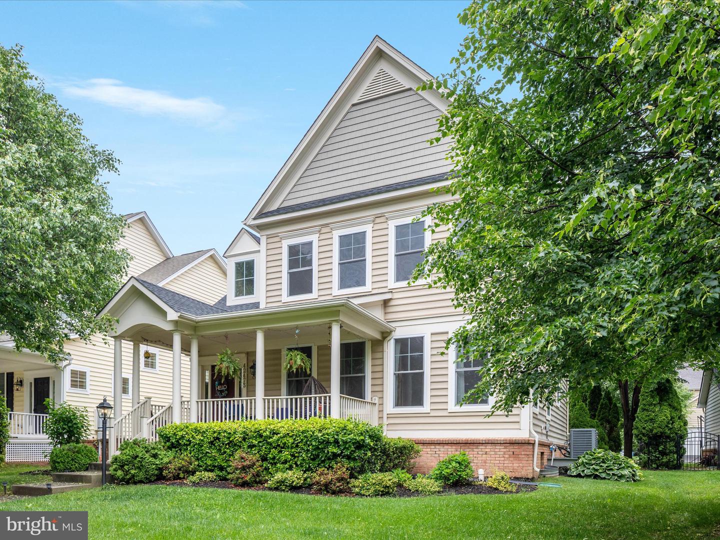 42473 TOURMALINE, ASHBURN, Virginia 20148, 4 Bedrooms Bedrooms, ,3 BathroomsBathrooms,Residential,For sale,42473 TOURMALINE,VALO2095550 MLS # VALO2095550
