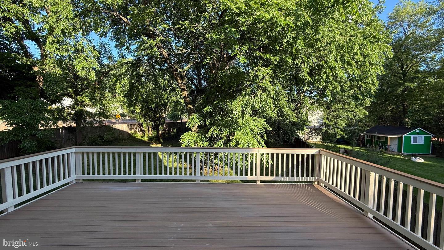 500 ROLAND ST SW, VIENNA, Virginia 22180, 5 Bedrooms Bedrooms, ,4 BathroomsBathrooms,Residential,For sale,500 ROLAND ST SW,VAFX2238646 MLS # VAFX2238646