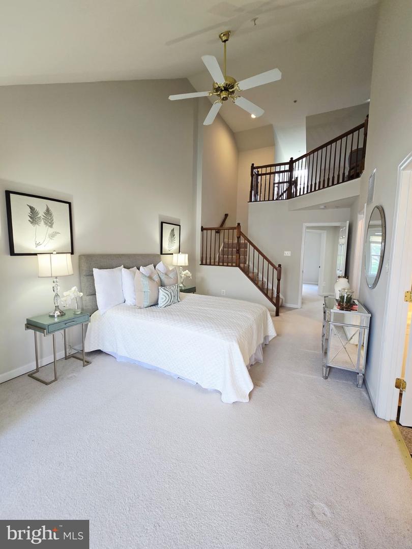 43671 SCARLET, CHANTILLY, Virginia 20152, 4 Bedrooms Bedrooms, ,2 BathroomsBathrooms,Residential,For sale,43671 SCARLET,VALO2095626 MLS # VALO2095626