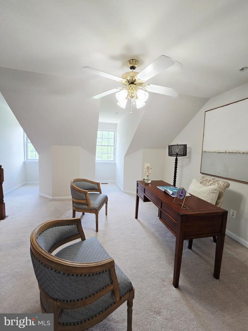 43671 SCARLET, CHANTILLY, Virginia 20152, 4 Bedrooms Bedrooms, ,2 BathroomsBathrooms,Residential,For sale,43671 SCARLET,VALO2095626 MLS # VALO2095626