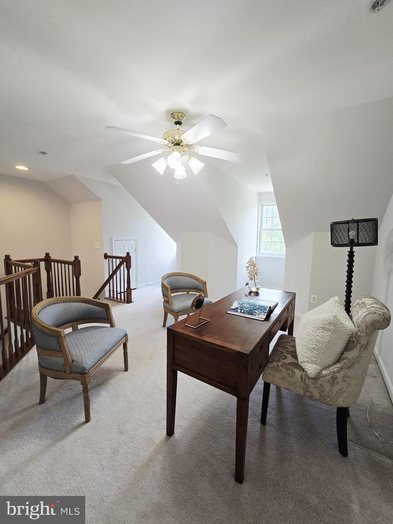 43671 SCARLET, CHANTILLY, Virginia 20152, 4 Bedrooms Bedrooms, ,2 BathroomsBathrooms,Residential,For sale,43671 SCARLET,VALO2095626 MLS # VALO2095626