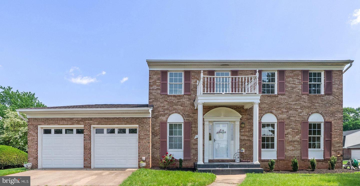 514 CARDINAL GLEN CIR, STERLING, Virginia 20164, 4 Bedrooms Bedrooms, ,3 BathroomsBathrooms,Residential,For sale,514 CARDINAL GLEN CIR,VALO2095674 MLS # VALO2095674
