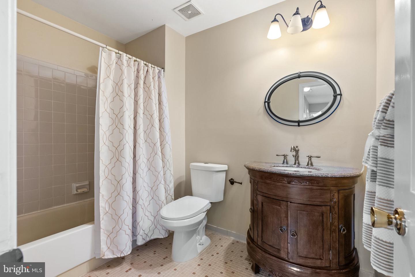 514 CARDINAL GLEN CIR, STERLING, Virginia 20164, 4 Bedrooms Bedrooms, ,3 BathroomsBathrooms,Residential,For sale,514 CARDINAL GLEN CIR,VALO2095674 MLS # VALO2095674