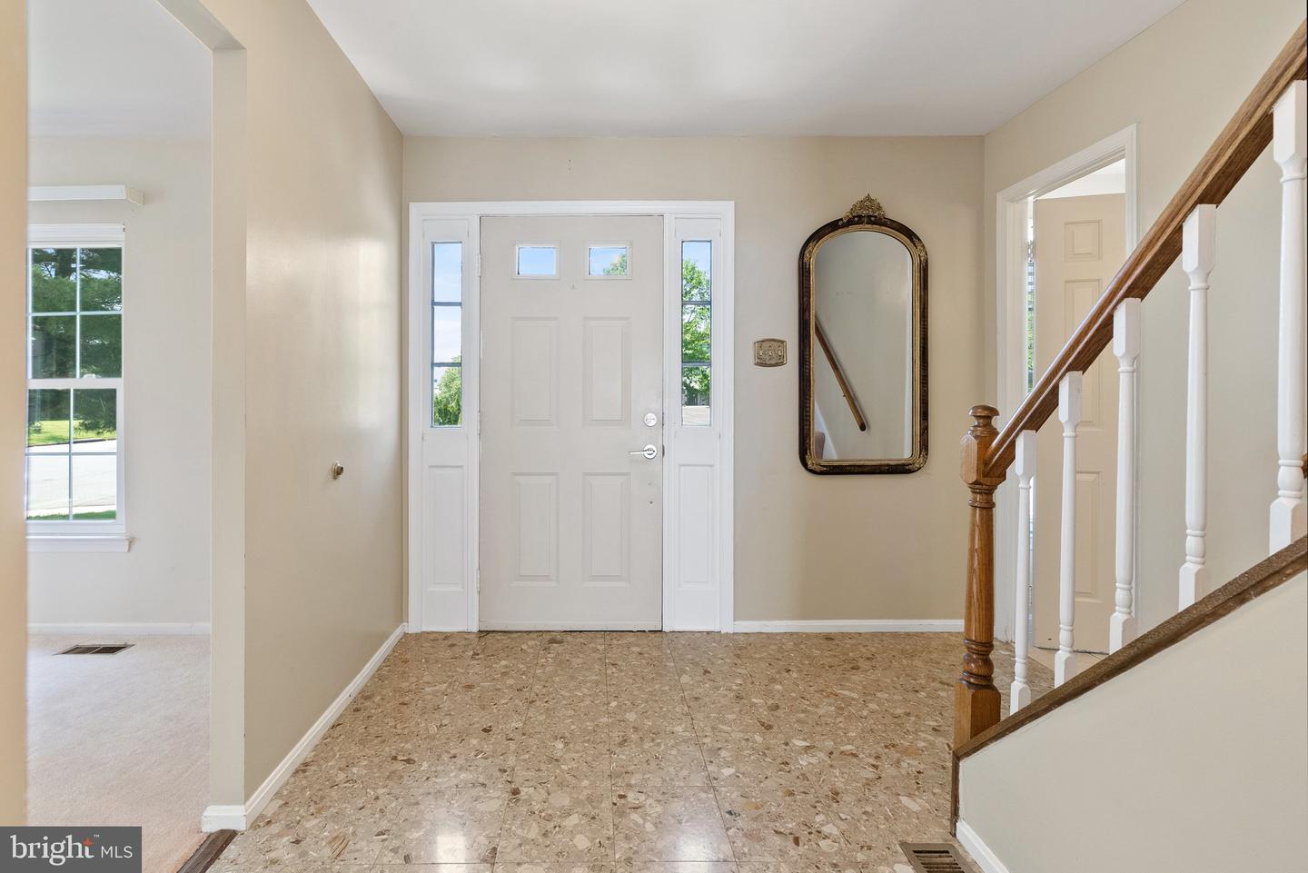 514 CARDINAL GLEN CIR, STERLING, Virginia 20164, 4 Bedrooms Bedrooms, ,3 BathroomsBathrooms,Residential,For sale,514 CARDINAL GLEN CIR,VALO2095674 MLS # VALO2095674