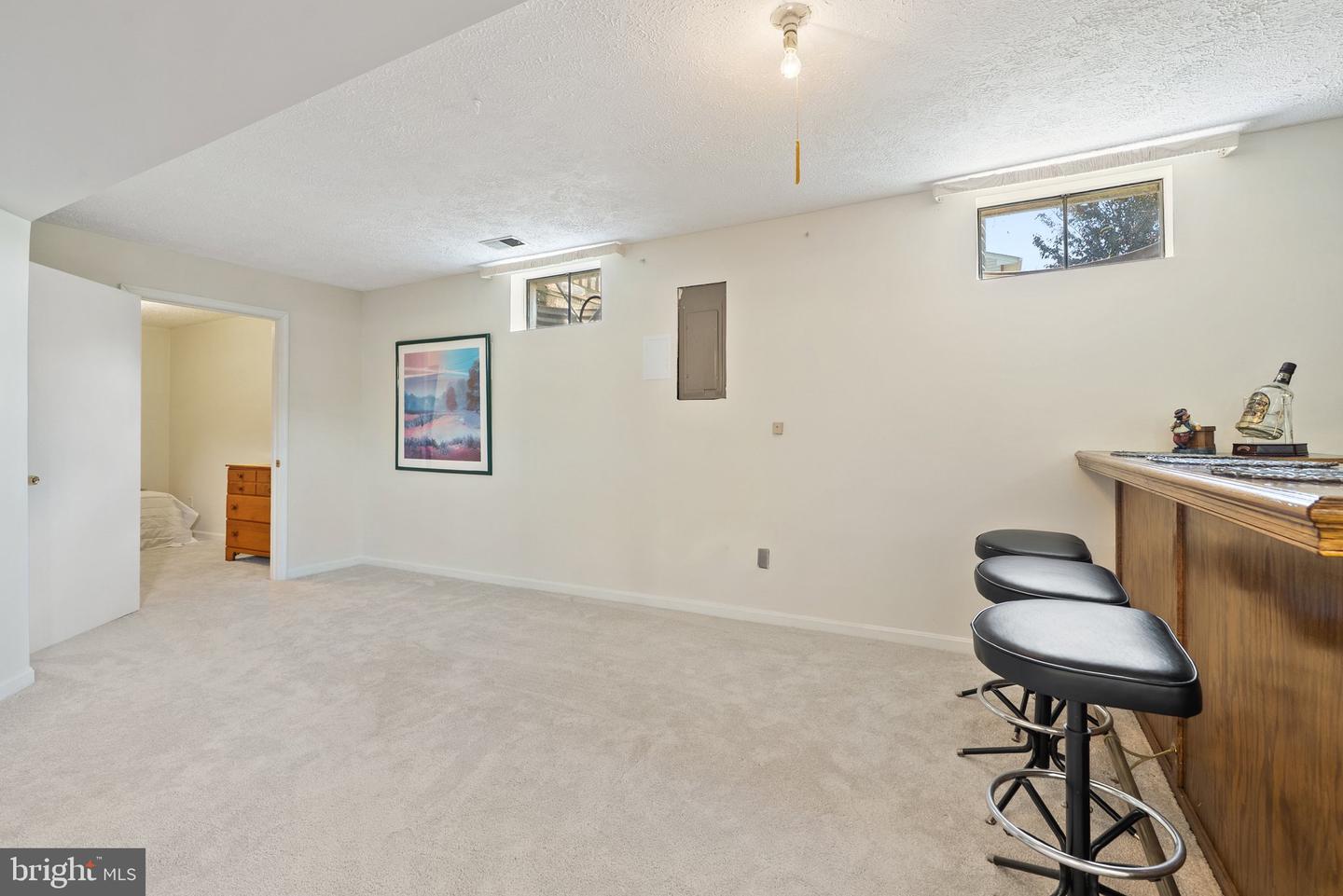 514 CARDINAL GLEN CIR, STERLING, Virginia 20164, 4 Bedrooms Bedrooms, ,3 BathroomsBathrooms,Residential,For sale,514 CARDINAL GLEN CIR,VALO2095674 MLS # VALO2095674
