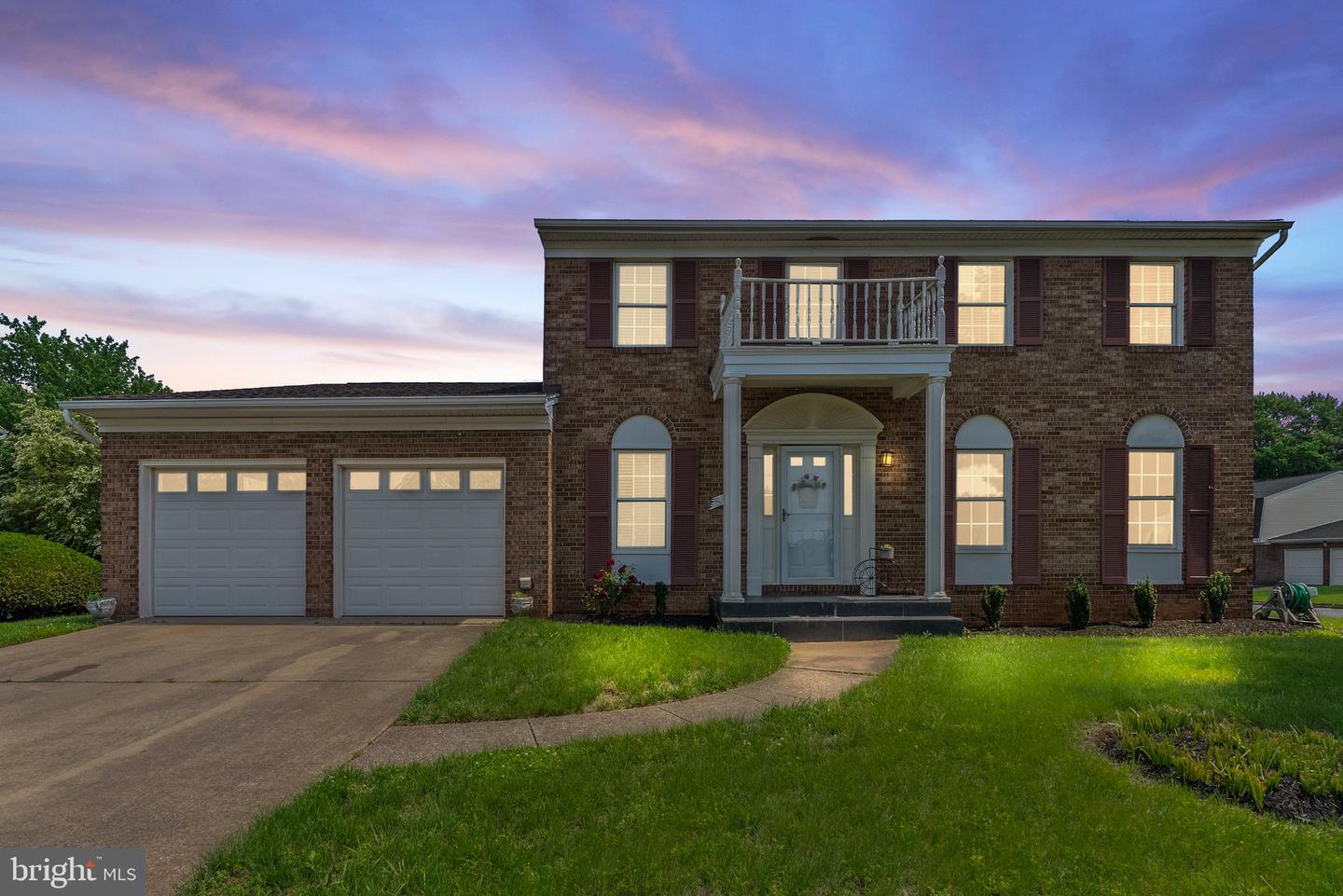 514 CARDINAL GLEN CIR, STERLING, Virginia 20164, 4 Bedrooms Bedrooms, ,3 BathroomsBathrooms,Residential,For sale,514 CARDINAL GLEN CIR,VALO2095674 MLS # VALO2095674