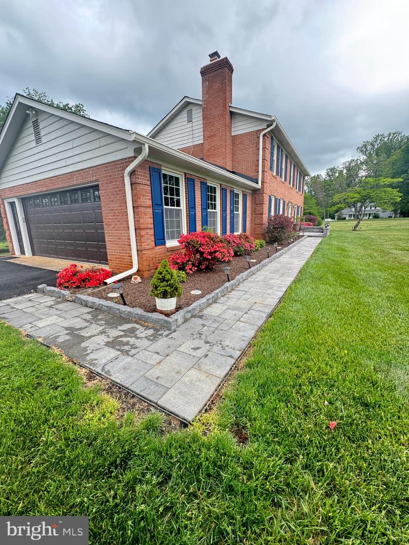 7880 SIR TOPAS DR, WARRENTON, Virginia 20186, 4 Bedrooms Bedrooms, ,2 BathroomsBathrooms,Residential,For sale,7880 SIR TOPAS DR,VAFQ2016524 MLS # VAFQ2016524