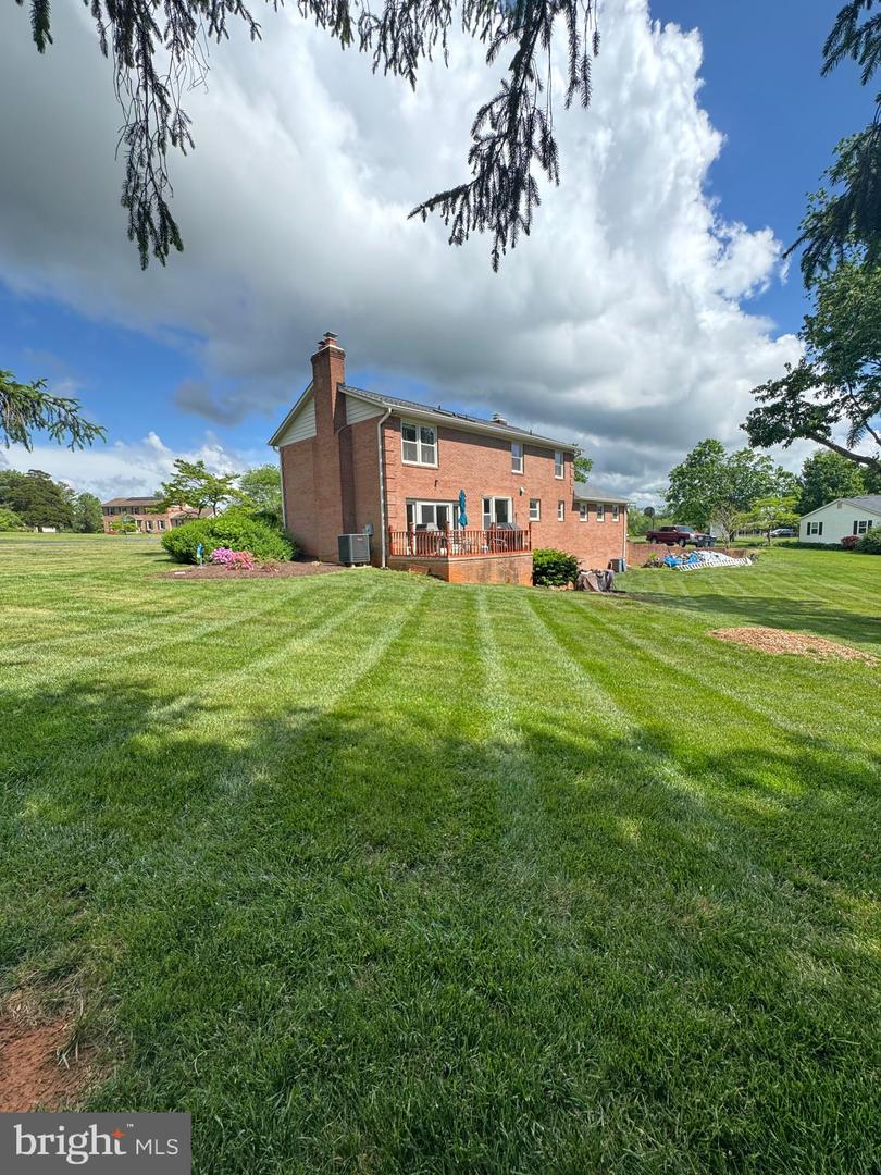 7880 SIR TOPAS DR, WARRENTON, Virginia 20186, 4 Bedrooms Bedrooms, ,2 BathroomsBathrooms,Residential,For sale,7880 SIR TOPAS DR,VAFQ2016524 MLS # VAFQ2016524