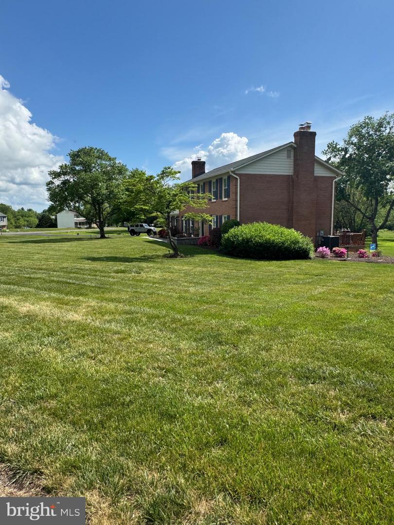 7880 SIR TOPAS DR, WARRENTON, Virginia 20186, 4 Bedrooms Bedrooms, ,2 BathroomsBathrooms,Residential,For sale,7880 SIR TOPAS DR,VAFQ2016524 MLS # VAFQ2016524