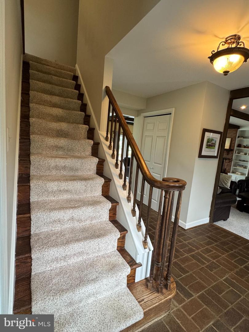 7880 SIR TOPAS DR, WARRENTON, Virginia 20186, 4 Bedrooms Bedrooms, ,2 BathroomsBathrooms,Residential,For sale,7880 SIR TOPAS DR,VAFQ2016524 MLS # VAFQ2016524