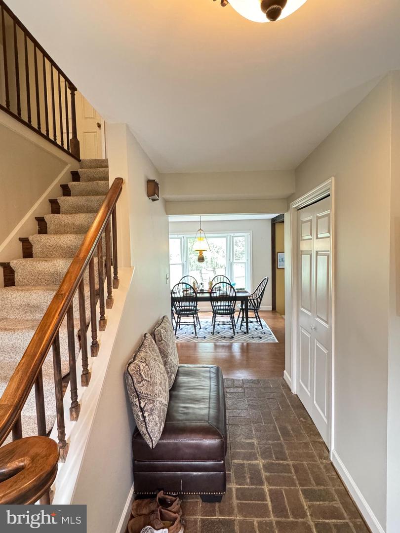 7880 SIR TOPAS DR, WARRENTON, Virginia 20186, 4 Bedrooms Bedrooms, ,2 BathroomsBathrooms,Residential,For sale,7880 SIR TOPAS DR,VAFQ2016524 MLS # VAFQ2016524