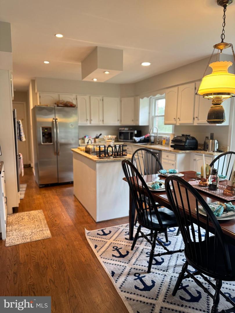 7880 SIR TOPAS DR, WARRENTON, Virginia 20186, 4 Bedrooms Bedrooms, ,2 BathroomsBathrooms,Residential,For sale,7880 SIR TOPAS DR,VAFQ2016524 MLS # VAFQ2016524
