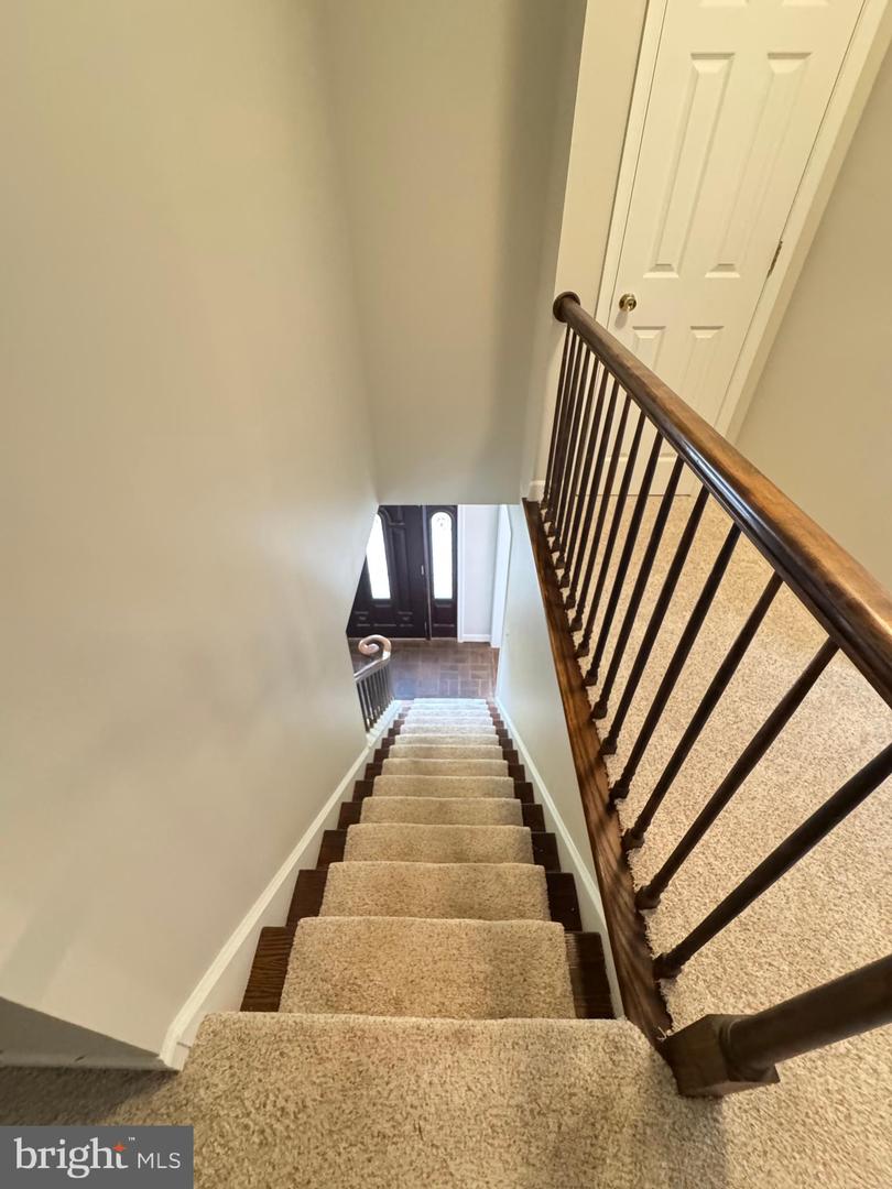 7880 SIR TOPAS DR, WARRENTON, Virginia 20186, 4 Bedrooms Bedrooms, ,2 BathroomsBathrooms,Residential,For sale,7880 SIR TOPAS DR,VAFQ2016524 MLS # VAFQ2016524