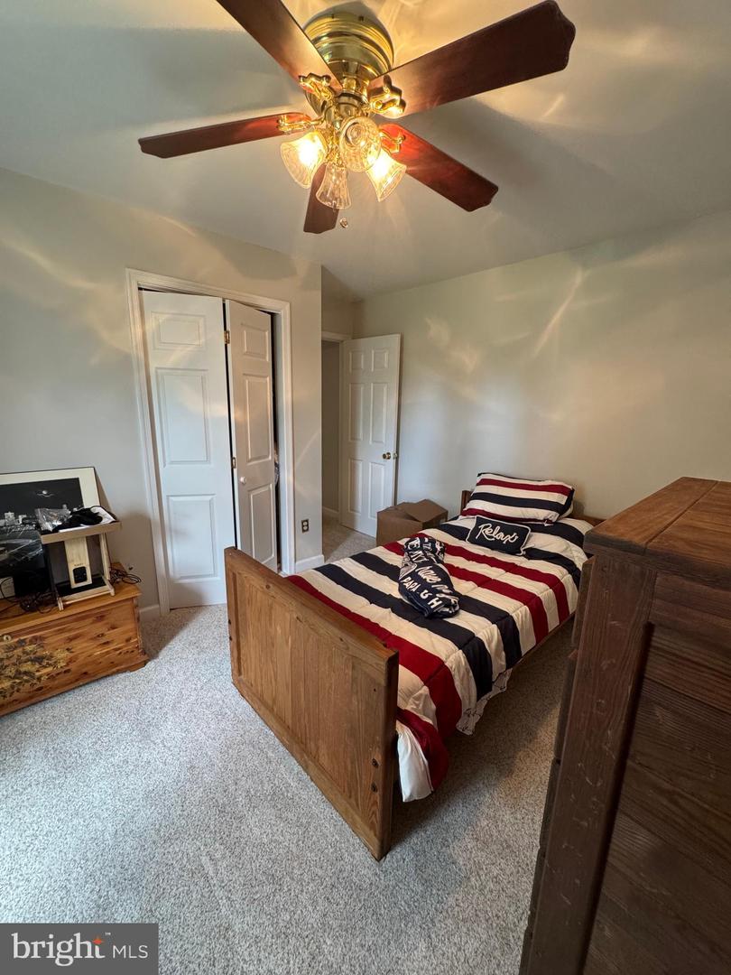 7880 SIR TOPAS DR, WARRENTON, Virginia 20186, 4 Bedrooms Bedrooms, ,2 BathroomsBathrooms,Residential,For sale,7880 SIR TOPAS DR,VAFQ2016524 MLS # VAFQ2016524