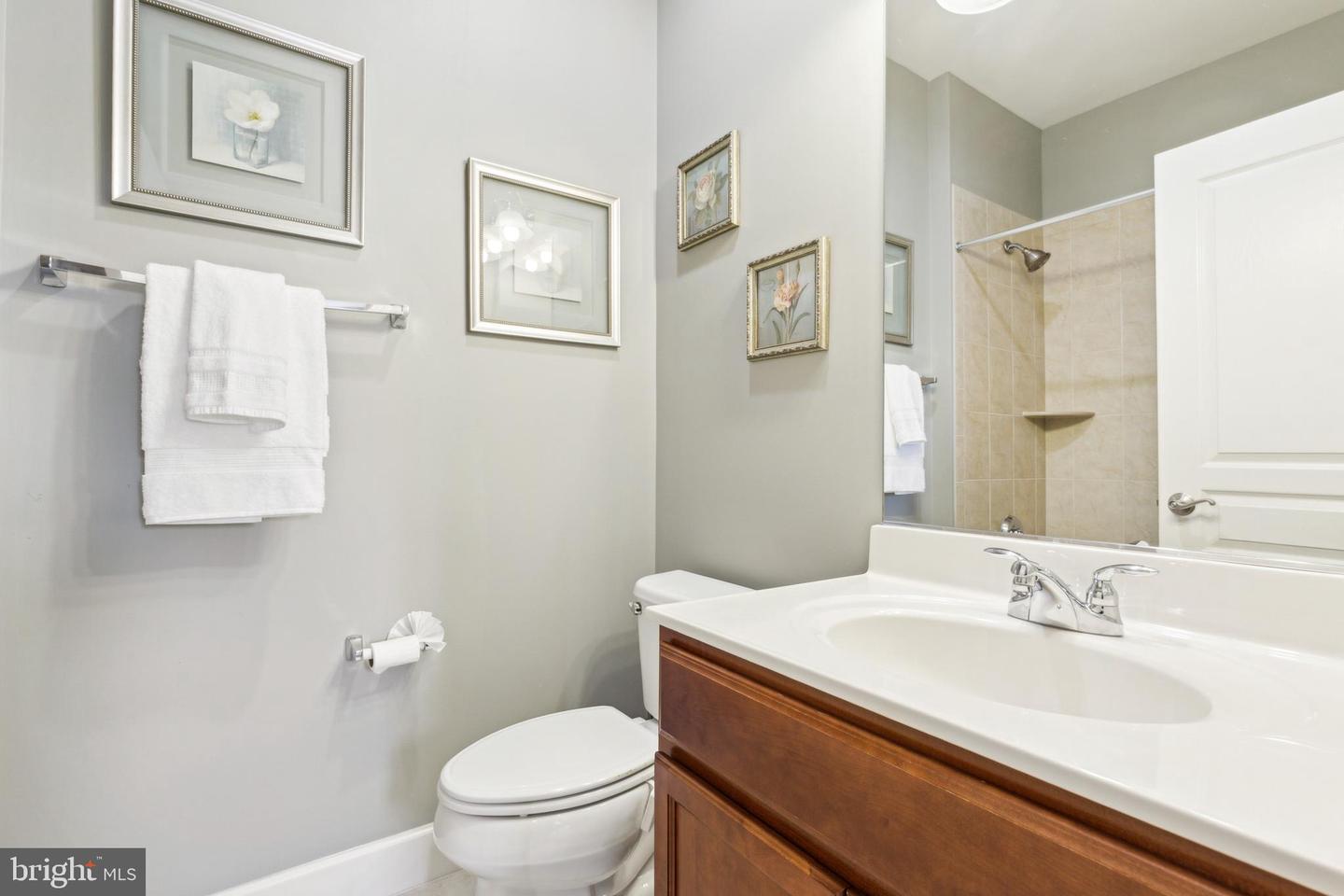 40999 WAXWING DR, LEESBURG, Virginia 20175, 5 Bedrooms Bedrooms, ,5 BathroomsBathrooms,Residential,For sale,40999 WAXWING DR,VALO2095776 MLS # VALO2095776