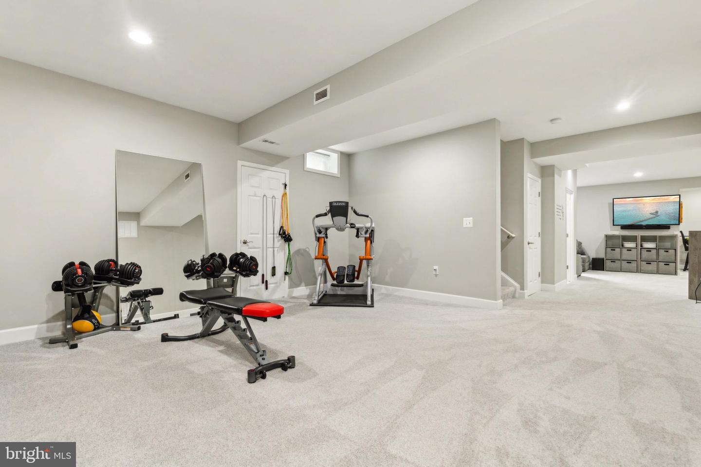40999 WAXWING DR, LEESBURG, Virginia 20175, 5 Bedrooms Bedrooms, ,5 BathroomsBathrooms,Residential,For sale,40999 WAXWING DR,VALO2095776 MLS # VALO2095776