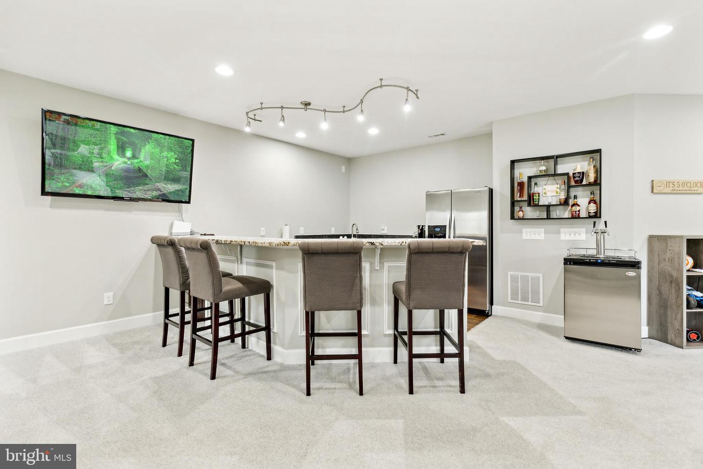 40999 WAXWING DR, LEESBURG, Virginia 20175, 5 Bedrooms Bedrooms, ,5 BathroomsBathrooms,Residential,For sale,40999 WAXWING DR,VALO2095776 MLS # VALO2095776