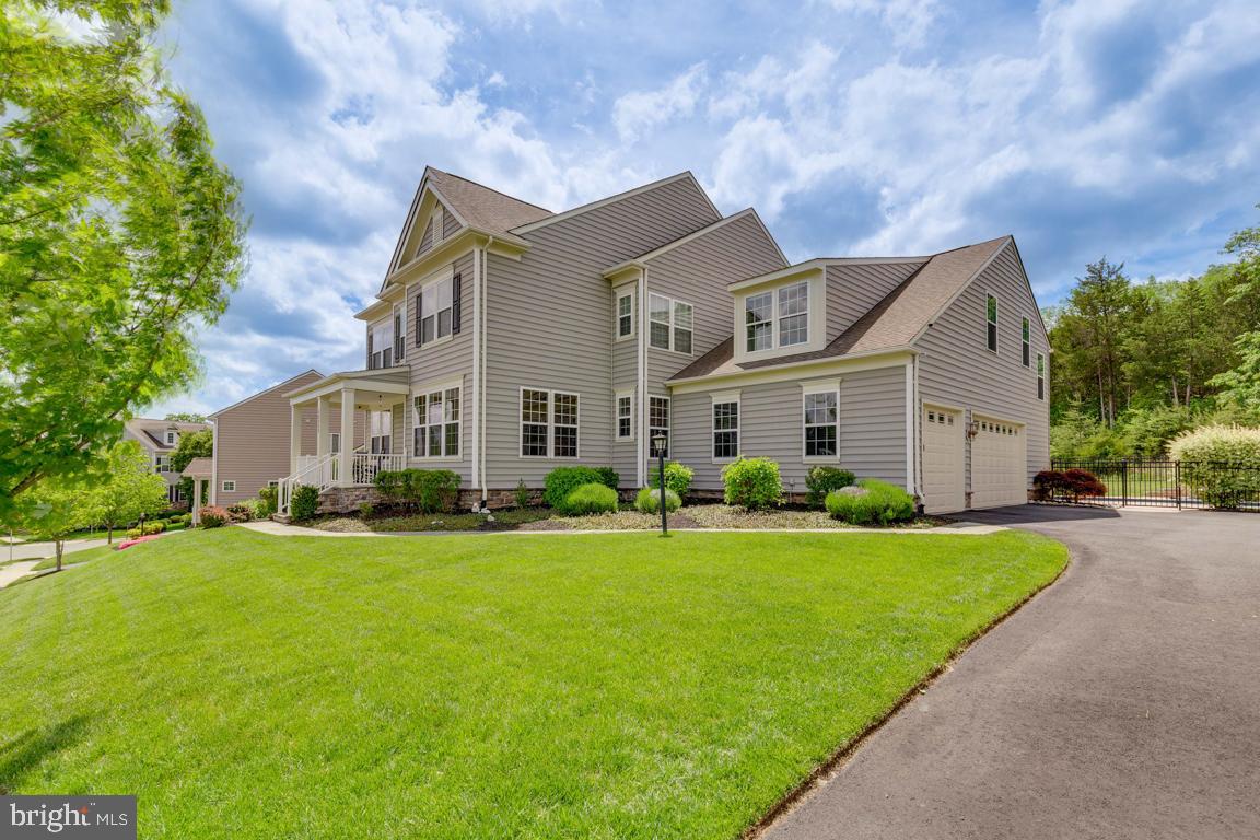 40999 WAXWING DR, LEESBURG, Virginia 20175, 5 Bedrooms Bedrooms, ,5 BathroomsBathrooms,Residential,For sale,40999 WAXWING DR,VALO2095776 MLS # VALO2095776