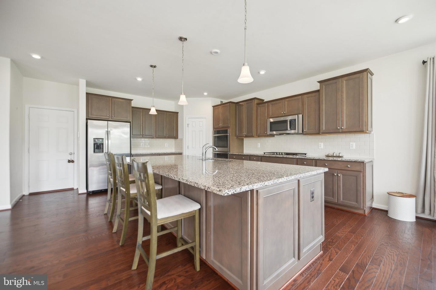 15888 AERIAL VIEW RD, WOODBRIDGE, Virginia 22193, 5 Bedrooms Bedrooms, ,4 BathroomsBathrooms,Residential,For sale,15888 AERIAL VIEW RD,VAPW2094398 MLS # VAPW2094398