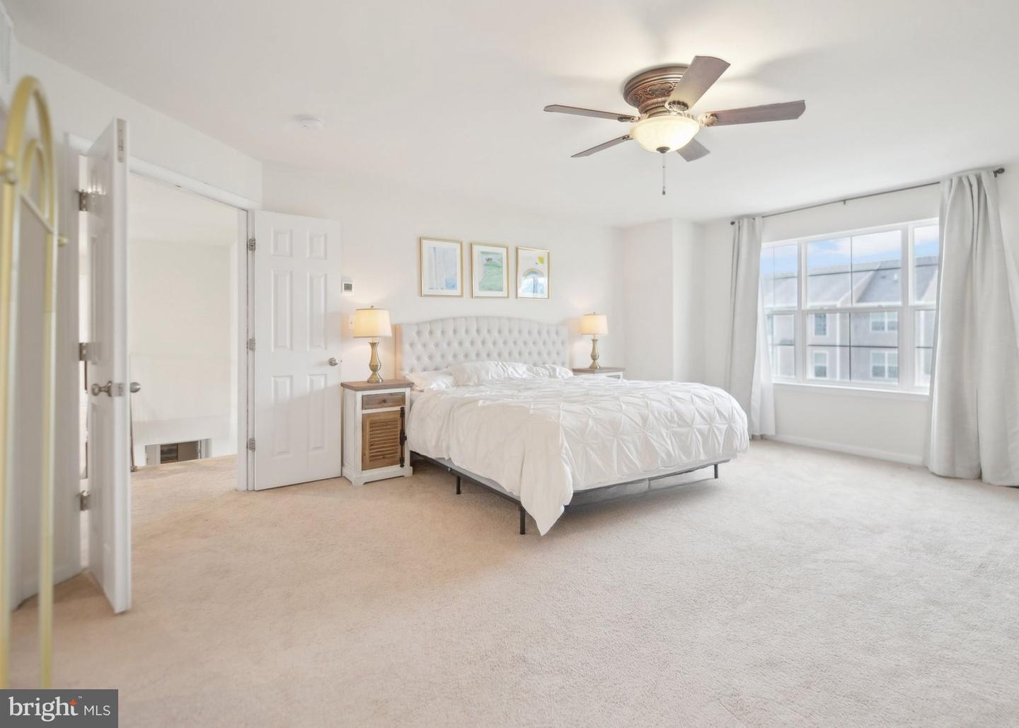 15888 AERIAL VIEW RD, WOODBRIDGE, Virginia 22193, 5 Bedrooms Bedrooms, ,4 BathroomsBathrooms,Residential,For sale,15888 AERIAL VIEW RD,VAPW2094398 MLS # VAPW2094398
