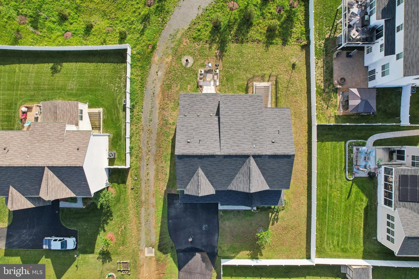 15888 AERIAL VIEW RD, WOODBRIDGE, Virginia 22193, 5 Bedrooms Bedrooms, ,4 BathroomsBathrooms,Residential,For sale,15888 AERIAL VIEW RD,VAPW2094398 MLS # VAPW2094398