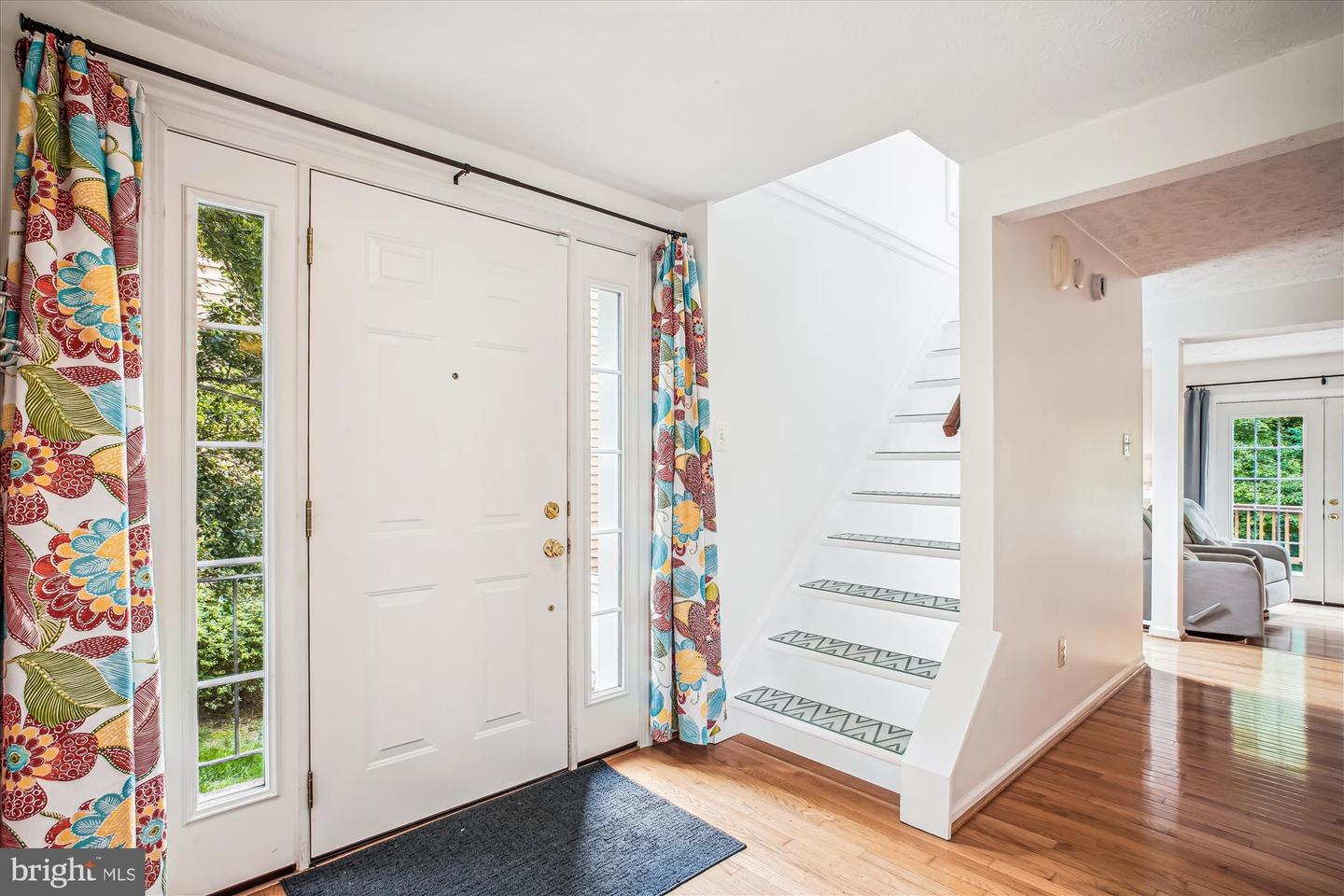 1559 AUTUMN RIDGE CIR, RESTON, Virginia 20194, 2 Bedrooms Bedrooms, ,3 BathroomsBathrooms,Residential,For sale,1559 AUTUMN RIDGE CIR,VAFX2239950 MLS # VAFX2239950