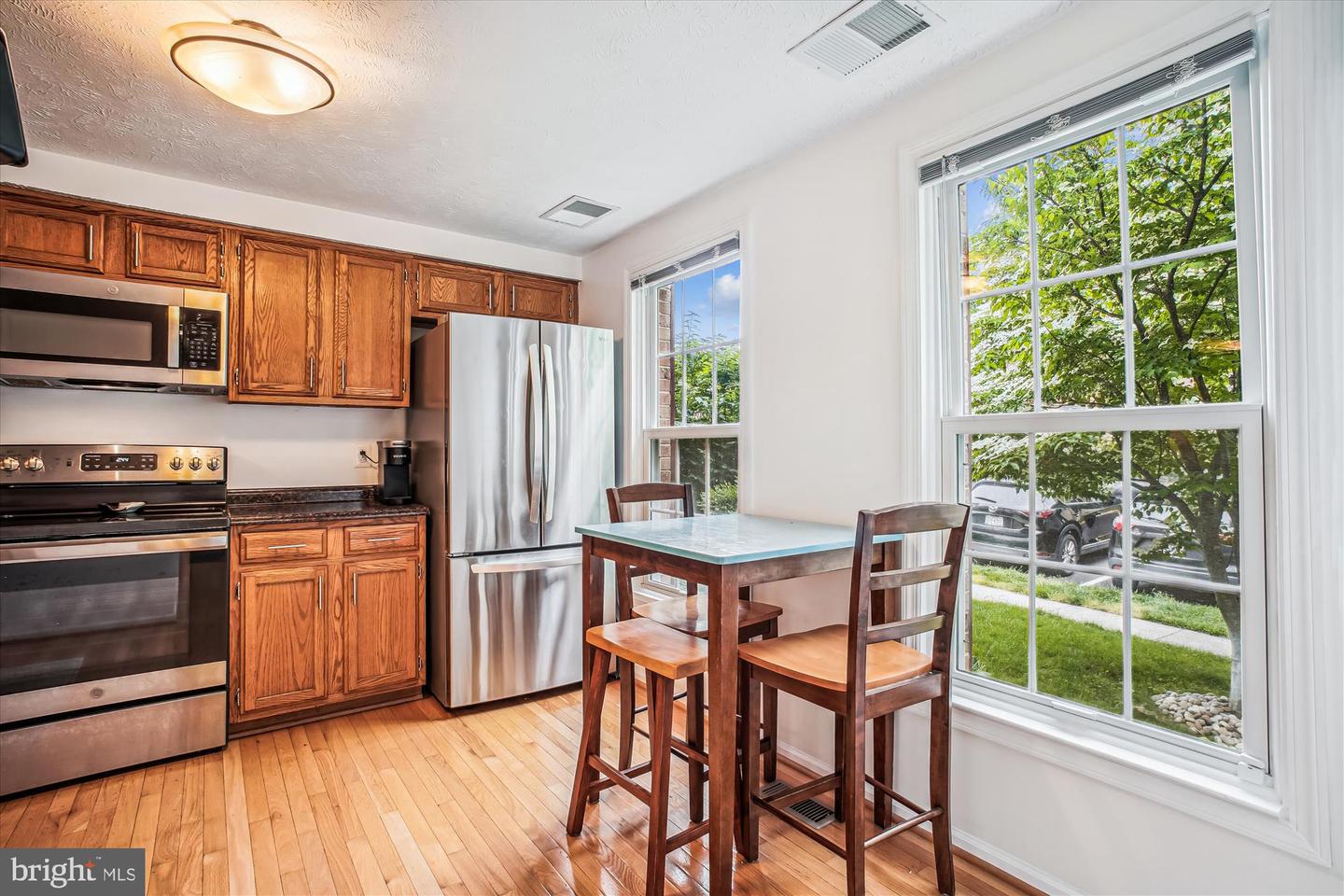 1559 AUTUMN RIDGE CIR, RESTON, Virginia 20194, 2 Bedrooms Bedrooms, ,3 BathroomsBathrooms,Residential,For sale,1559 AUTUMN RIDGE CIR,VAFX2239950 MLS # VAFX2239950