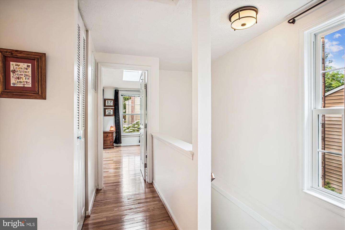 1559 AUTUMN RIDGE CIR, RESTON, Virginia 20194, 2 Bedrooms Bedrooms, ,3 BathroomsBathrooms,Residential,For sale,1559 AUTUMN RIDGE CIR,VAFX2239950 MLS # VAFX2239950
