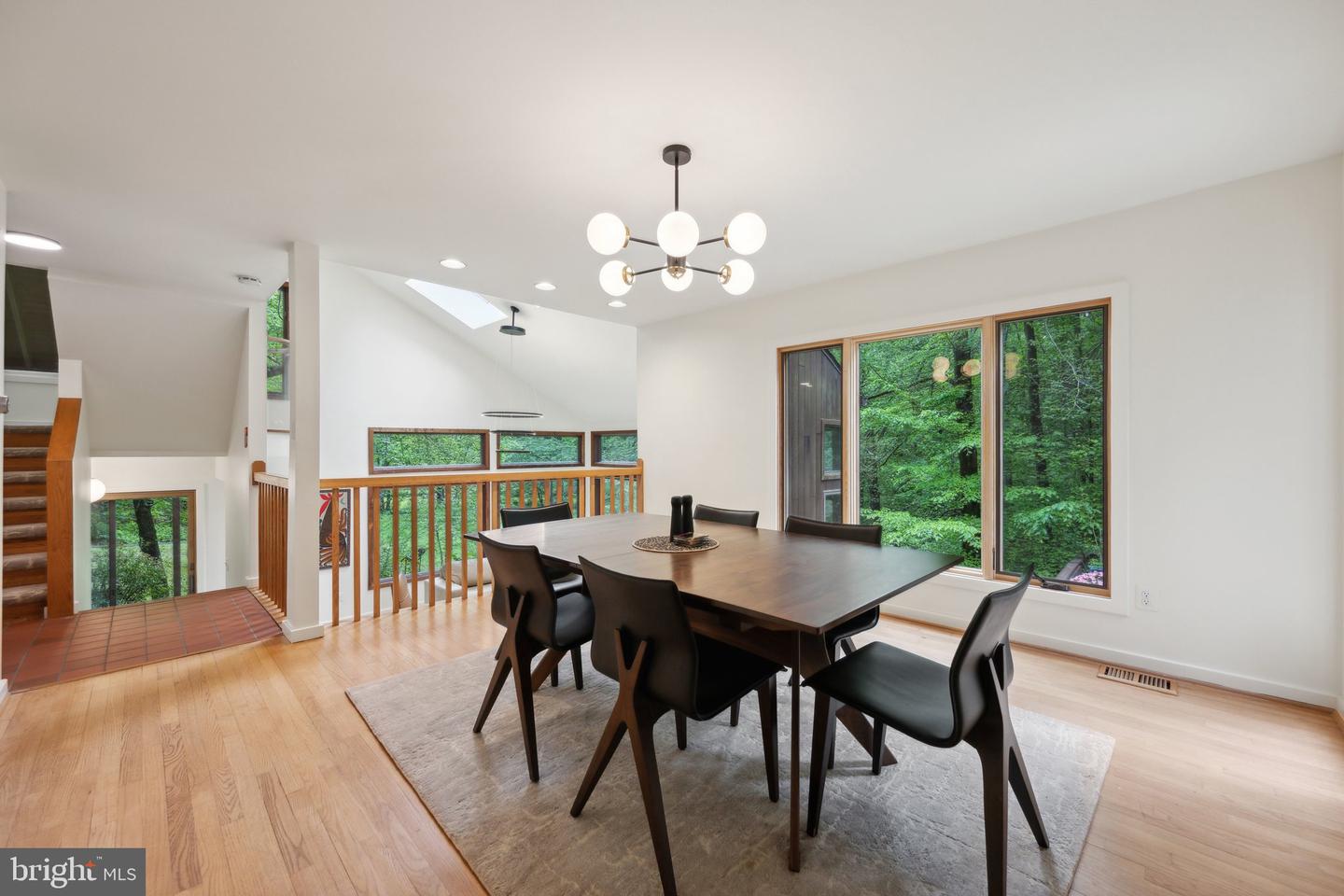 9700 BEACH MILL RD, GREAT FALLS, Virginia 22066, 4 Bedrooms Bedrooms, ,3 BathroomsBathrooms,Residential,For sale,9700 BEACH MILL RD,VAFX2239760 MLS # VAFX2239760