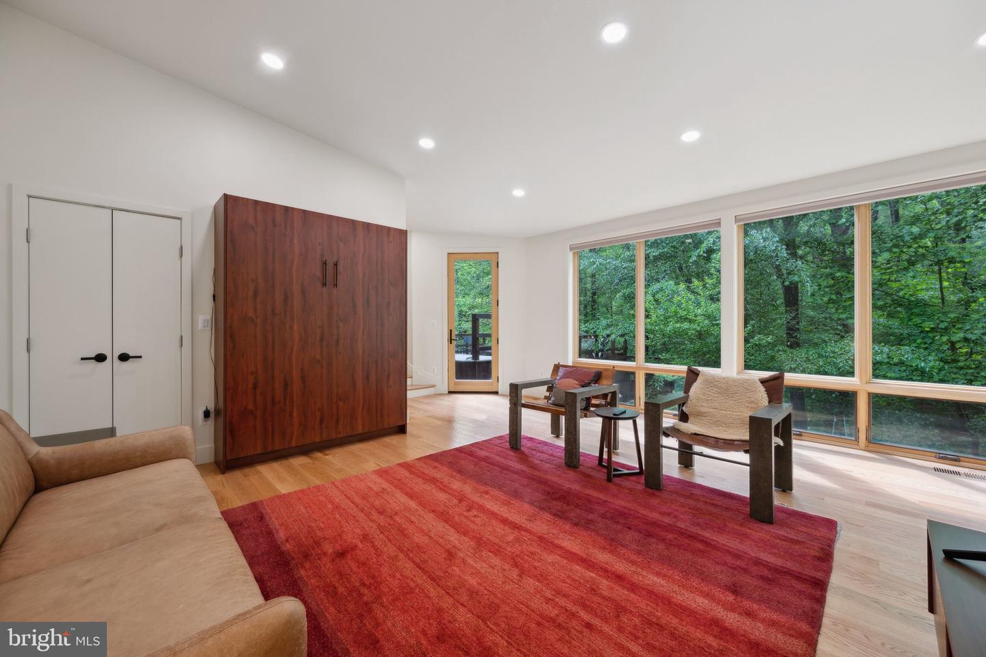 9700 BEACH MILL RD, GREAT FALLS, Virginia 22066, 4 Bedrooms Bedrooms, ,3 BathroomsBathrooms,Residential,For sale,9700 BEACH MILL RD,VAFX2239760 MLS # VAFX2239760