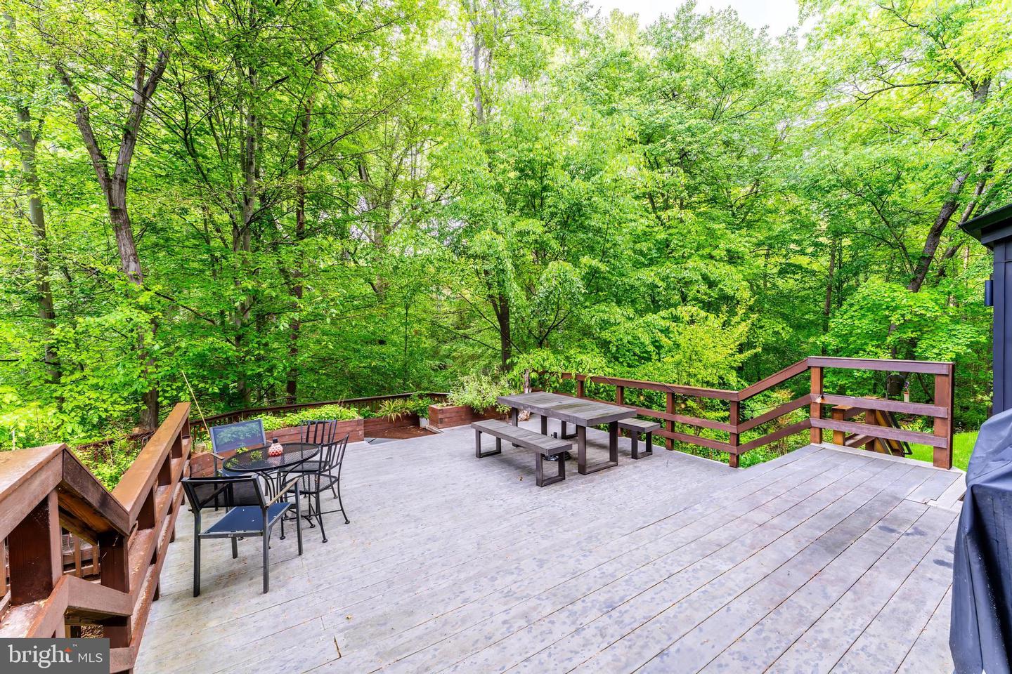 9700 BEACH MILL RD, GREAT FALLS, Virginia 22066, 4 Bedrooms Bedrooms, ,3 BathroomsBathrooms,Residential,For sale,9700 BEACH MILL RD,VAFX2239760 MLS # VAFX2239760