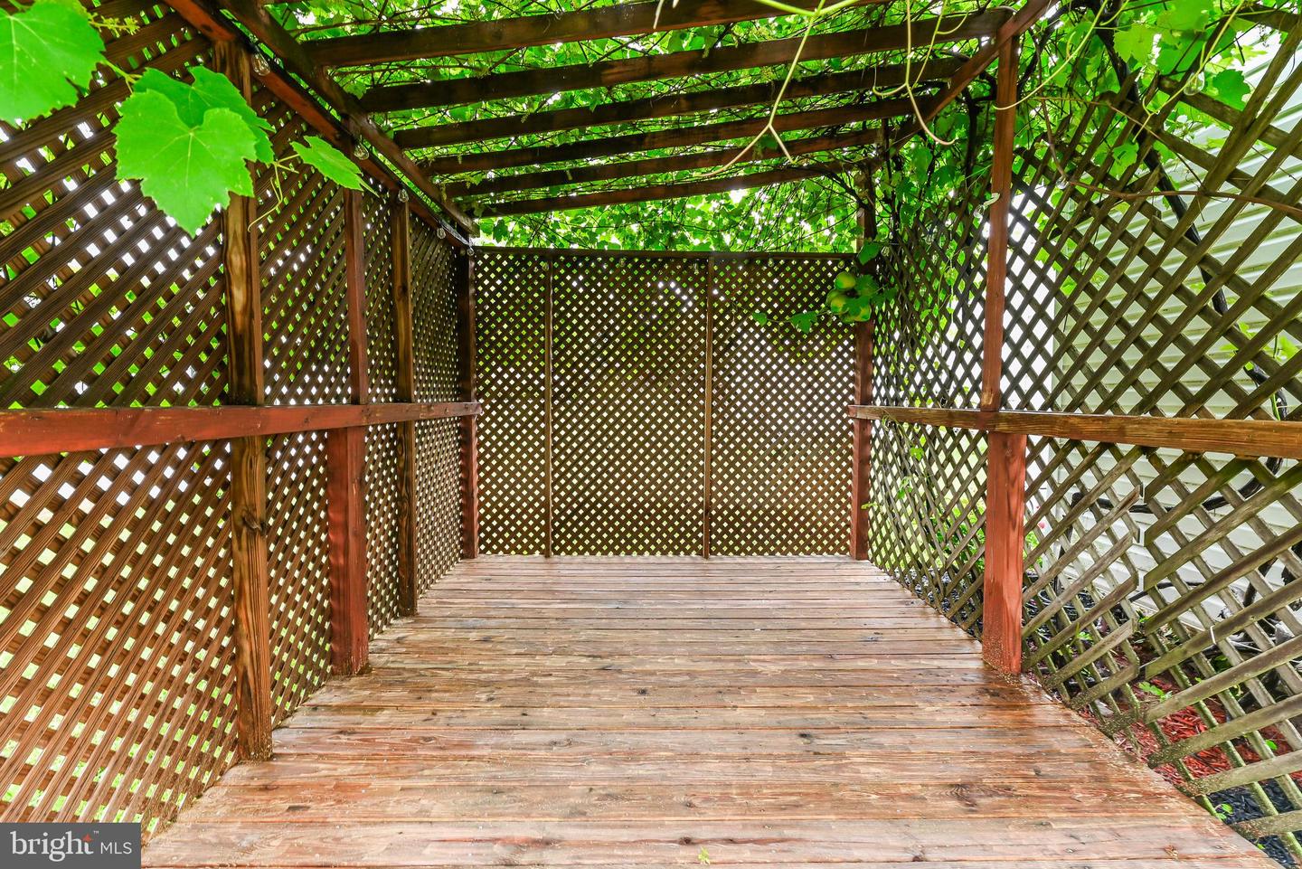 1308 E BEECH RD, STERLING, Virginia 20164, 5 Bedrooms Bedrooms, ,2 BathroomsBathrooms,Residential,For sale,1308 E BEECH RD,VALO2096080 MLS # VALO2096080