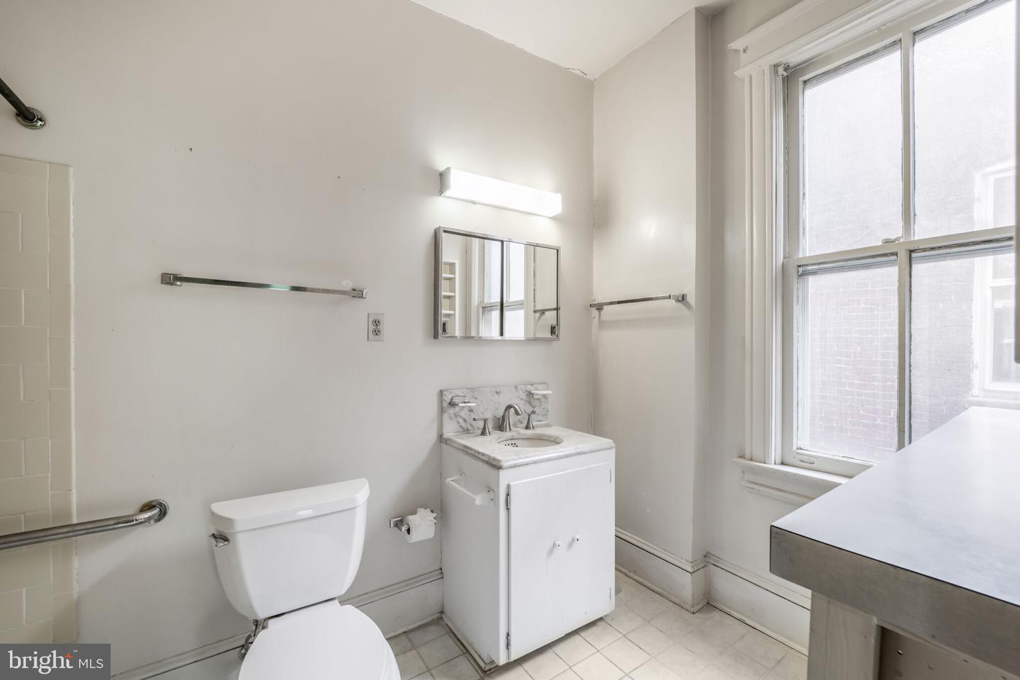 720 A ST SE, WASHINGTON, District Of Columbia 20003, 7 Bedrooms Bedrooms, ,4 BathroomsBathrooms,Residential,For sale,720 A ST SE,DCDC2199636 MLS # DCDC2199636