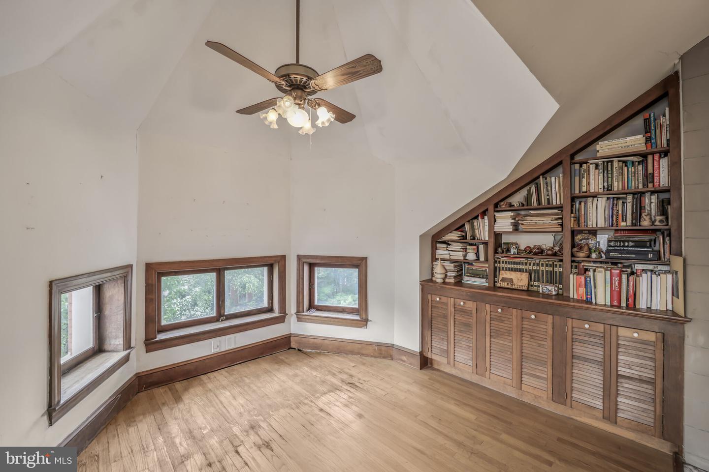 720 A ST SE, WASHINGTON, District Of Columbia 20003, 7 Bedrooms Bedrooms, ,4 BathroomsBathrooms,Residential,For sale,720 A ST SE,DCDC2199636 MLS # DCDC2199636