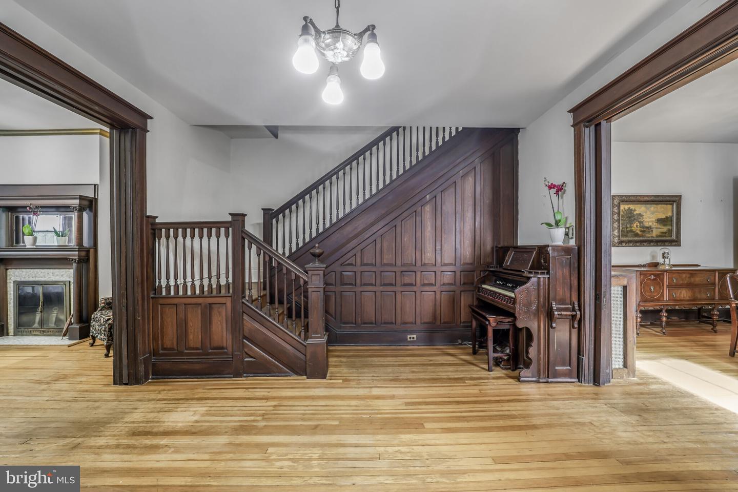 720 A ST SE, WASHINGTON, District Of Columbia 20003, 7 Bedrooms Bedrooms, ,4 BathroomsBathrooms,Residential,For sale,720 A ST SE,DCDC2199636 MLS # DCDC2199636
