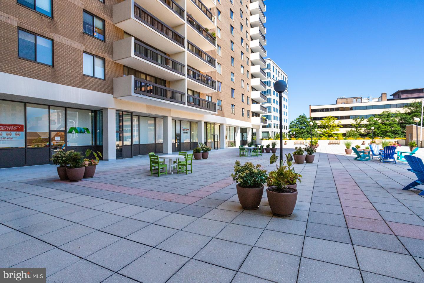 3800 FAIRFAX DR #1011, ARLINGTON, Virginia 22203, 2 Bedrooms Bedrooms, ,2 BathroomsBathrooms,Residential,For sale,3800 FAIRFAX DR #1011,VAAR2057234 MLS # VAAR2057234