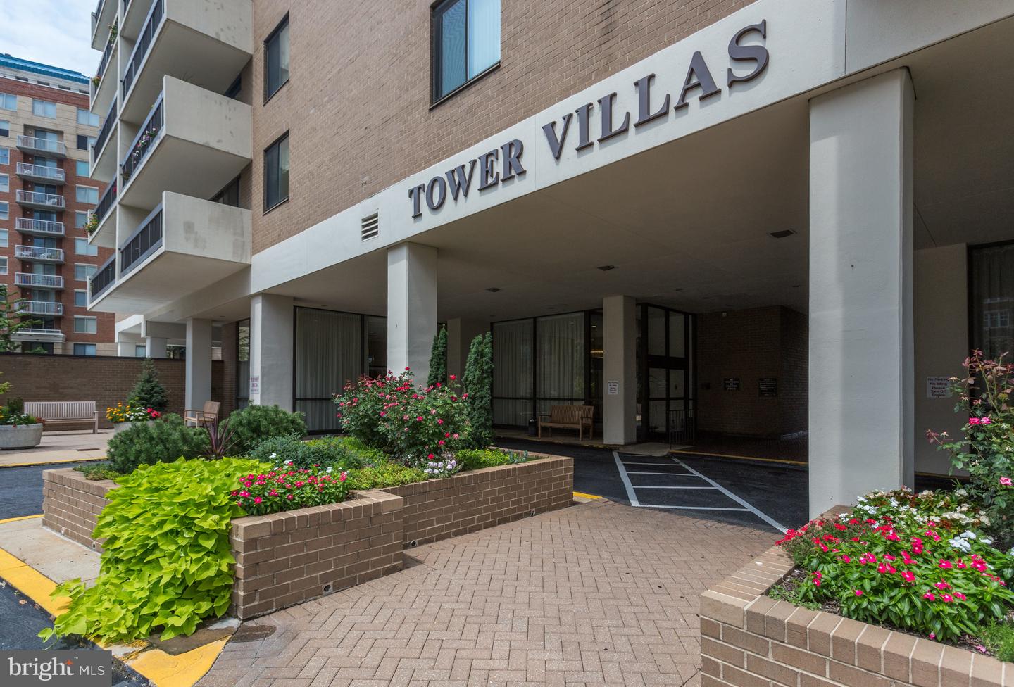 3800 FAIRFAX DR #1011, ARLINGTON, Virginia 22203, 2 Bedrooms Bedrooms, ,2 BathroomsBathrooms,Residential,For sale,3800 FAIRFAX DR #1011,VAAR2057234 MLS # VAAR2057234