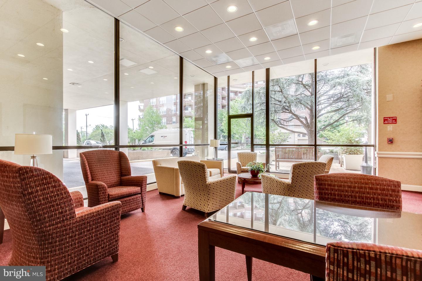 3800 FAIRFAX DR #1011, ARLINGTON, Virginia 22203, 2 Bedrooms Bedrooms, ,2 BathroomsBathrooms,Residential,For sale,3800 FAIRFAX DR #1011,VAAR2057234 MLS # VAAR2057234