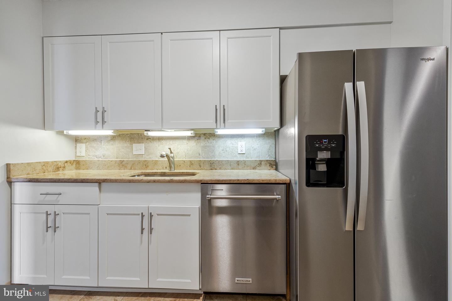 3800 FAIRFAX DR #1011, ARLINGTON, Virginia 22203, 2 Bedrooms Bedrooms, ,2 BathroomsBathrooms,Residential,For sale,3800 FAIRFAX DR #1011,VAAR2057234 MLS # VAAR2057234