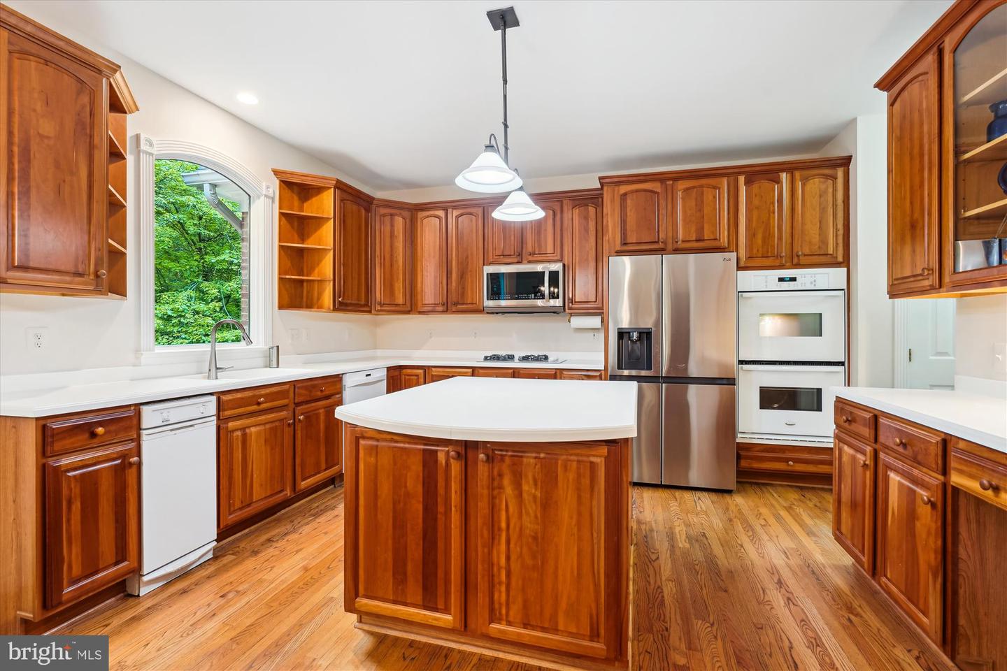 7517 LEES FARM RD, CLIFTON, Virginia 20124, 4 Bedrooms Bedrooms, ,3 BathroomsBathrooms,Residential,For sale,7517 LEES FARM RD,VAFX2239586 MLS # VAFX2239586