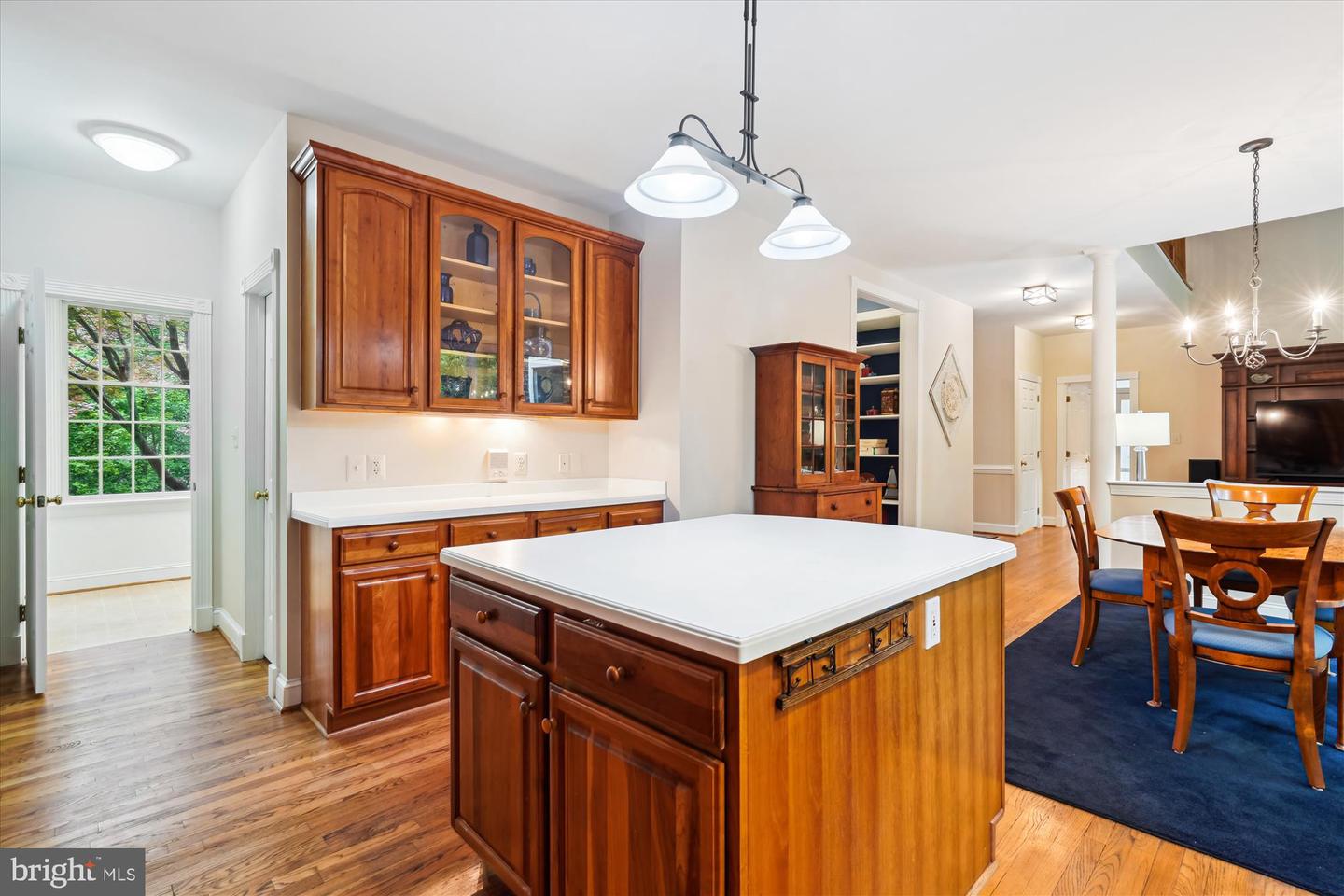 7517 LEES FARM RD, CLIFTON, Virginia 20124, 4 Bedrooms Bedrooms, ,3 BathroomsBathrooms,Residential,For sale,7517 LEES FARM RD,VAFX2239586 MLS # VAFX2239586