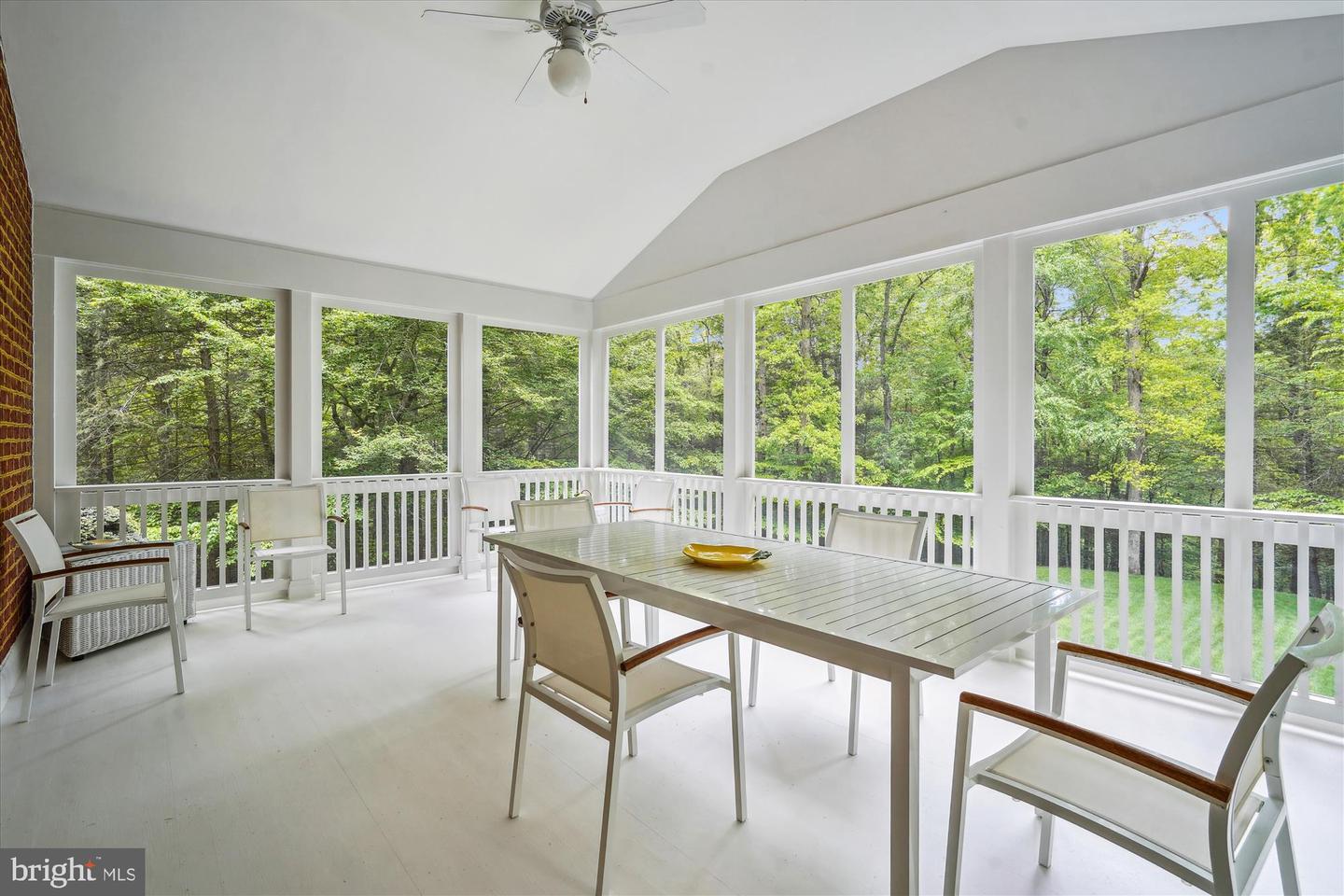 7517 LEES FARM RD, CLIFTON, Virginia 20124, 4 Bedrooms Bedrooms, ,3 BathroomsBathrooms,Residential,For sale,7517 LEES FARM RD,VAFX2239586 MLS # VAFX2239586